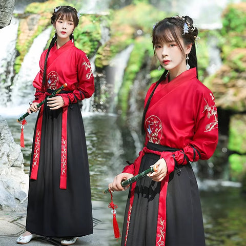 Hanfu <br> Rød og svart