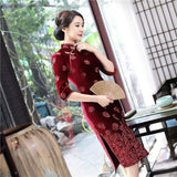 Robe Chinoise Velours Fleurs rouge velours