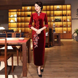 Robe Chinoise Velours Classe rouge foncé fleurs